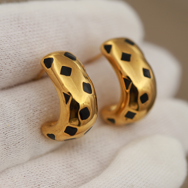 Vintage Fashion Jewelry Brands - Boucles d'oreilles géométriques classiques en acier