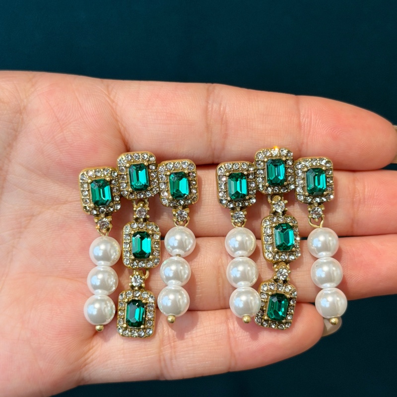 Boucles d'oreilles vintage à p - Vintage Fashion Jewelry Brands avis et prix