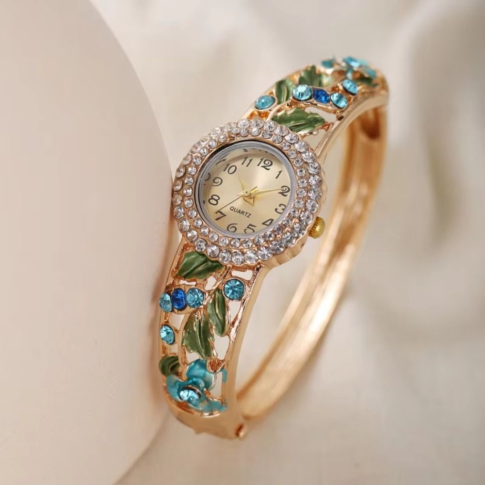 Montre vintage riche en fleurs - Vintage Fashion Week avis et prix