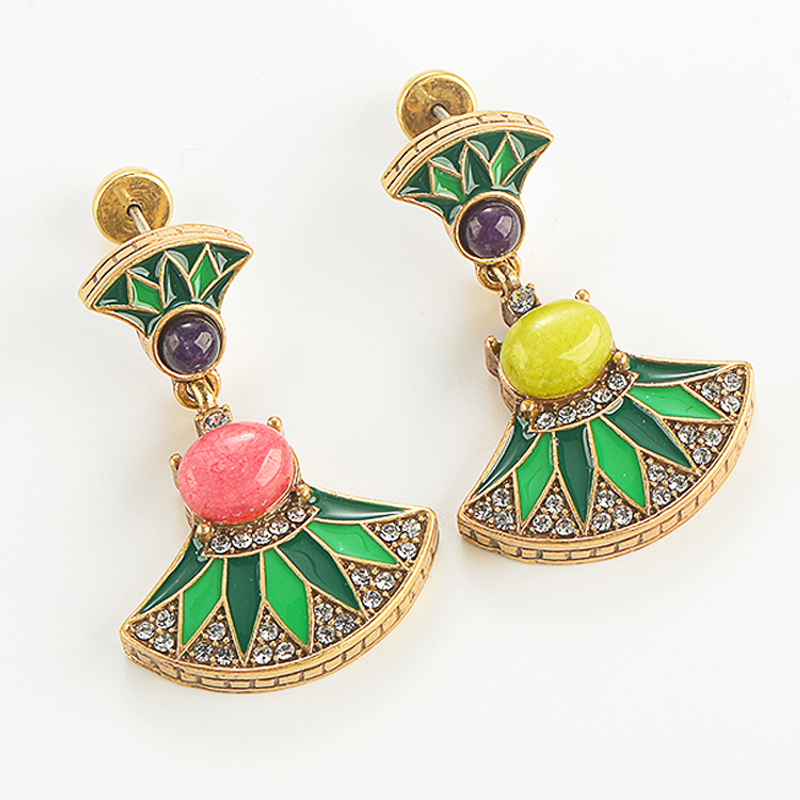 Boucles d'oreilles pendantes v - Vintage Fashion Jewelry Brands avis et prix