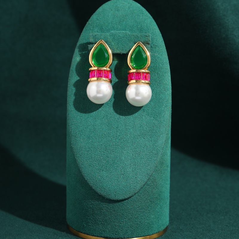 Boucles d'oreilles Vintage en  - Vintage Fashion Jewelry Brands avis et prix