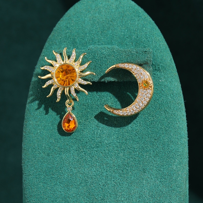 Boucles d'oreilles Vintage en  - Vintage Fashion Jewelry Brands avis et prix