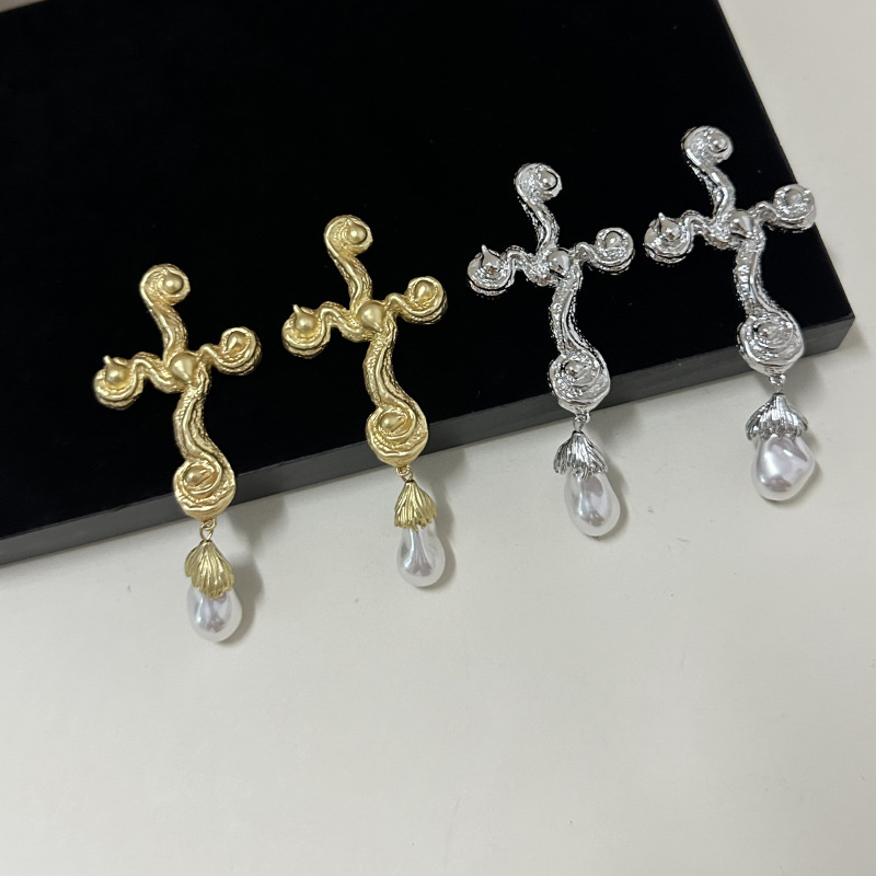 Boucles d'oreilles pendantes e - Vintage Fashion Jewelry Brands avis et prix