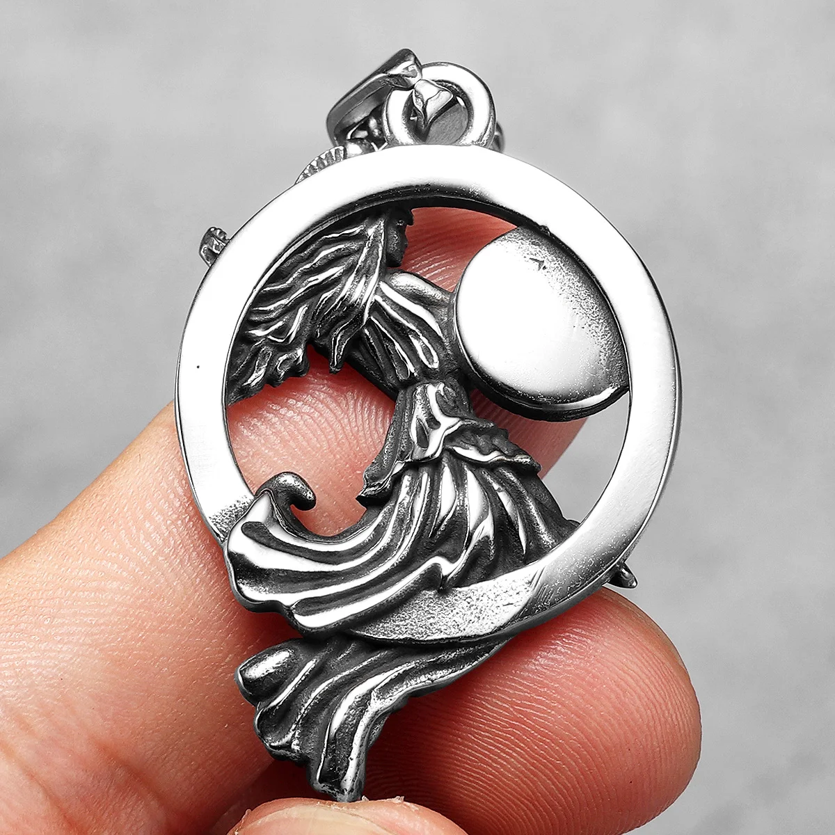 Colliers pendentif en acier in - Vintage Fashion Newtown avis et prix